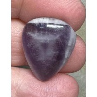 Teardrop 25x19mm Tripache Amethyst Cabochon 61