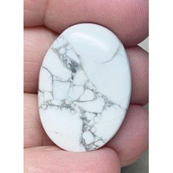 Oval 28x20mm Howlite Cabochon 12