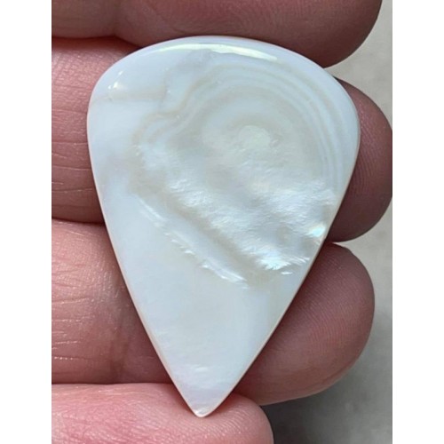 Teardrop 34x24mm Mother of Pearl Cabochon 03