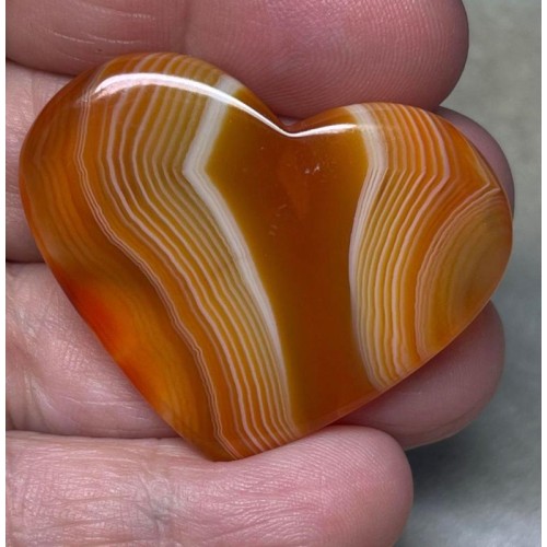 Heart 33x42mm Banded Onyx Cabochon 31