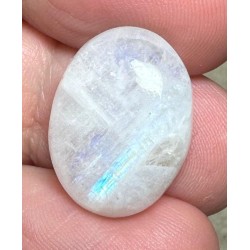 Oval 19x14mm Rainbow Moonstone Cabochon 70