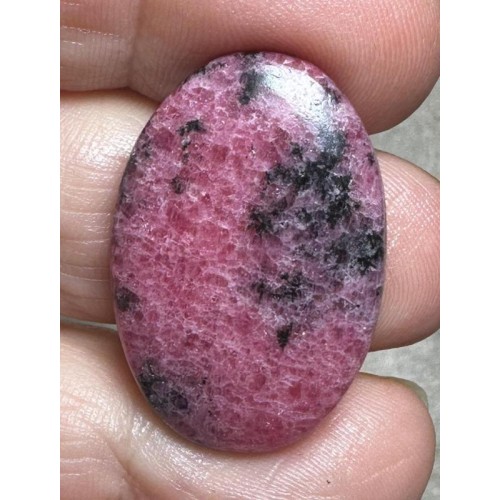 Oval 30x20mm Rhodonite Cabochon 16