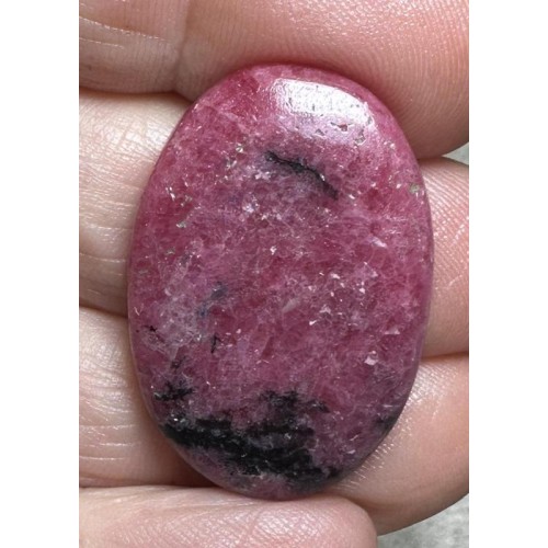 Oval 31x21mm Rhodonite Cabochon 21