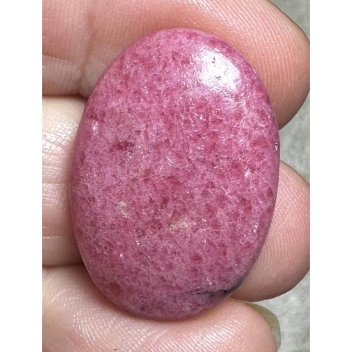 Oval 28x20mm Rhodonite Cabochon 31