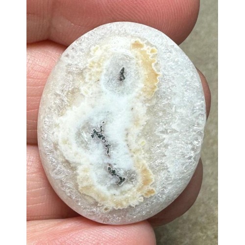 Oval 32x26mm Solar Moss Quartz Cabochon 30